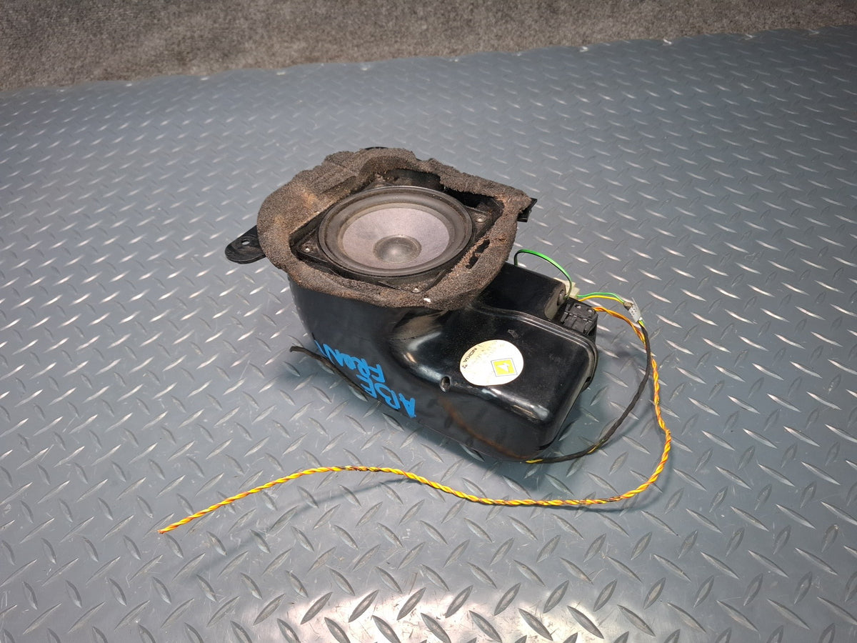 1994-1997 BMW E31 840Ci Front Left Nokia Loudspeaker 8354275