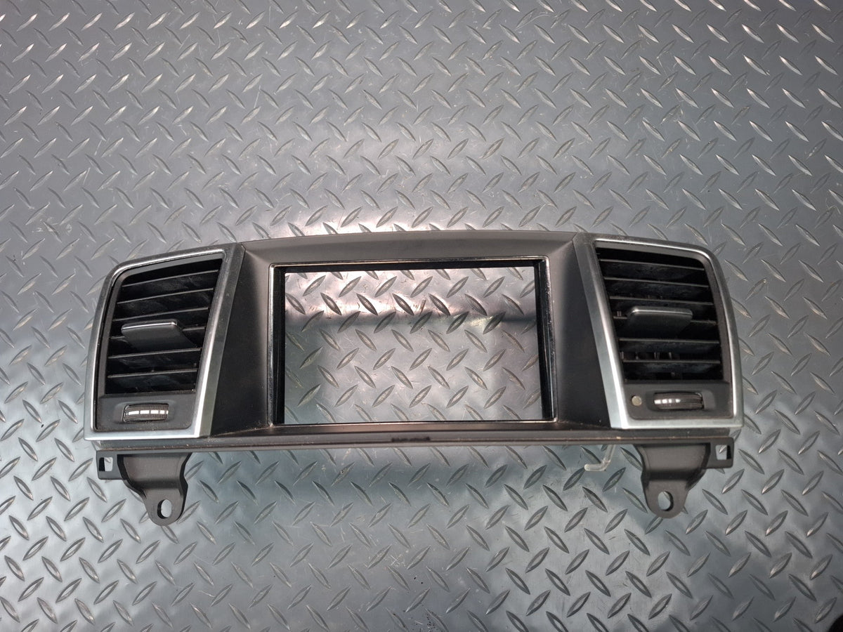 2012-2015 Mercedes W166 Ml-class Dash Front Center Display Bezel W/ Air Vent