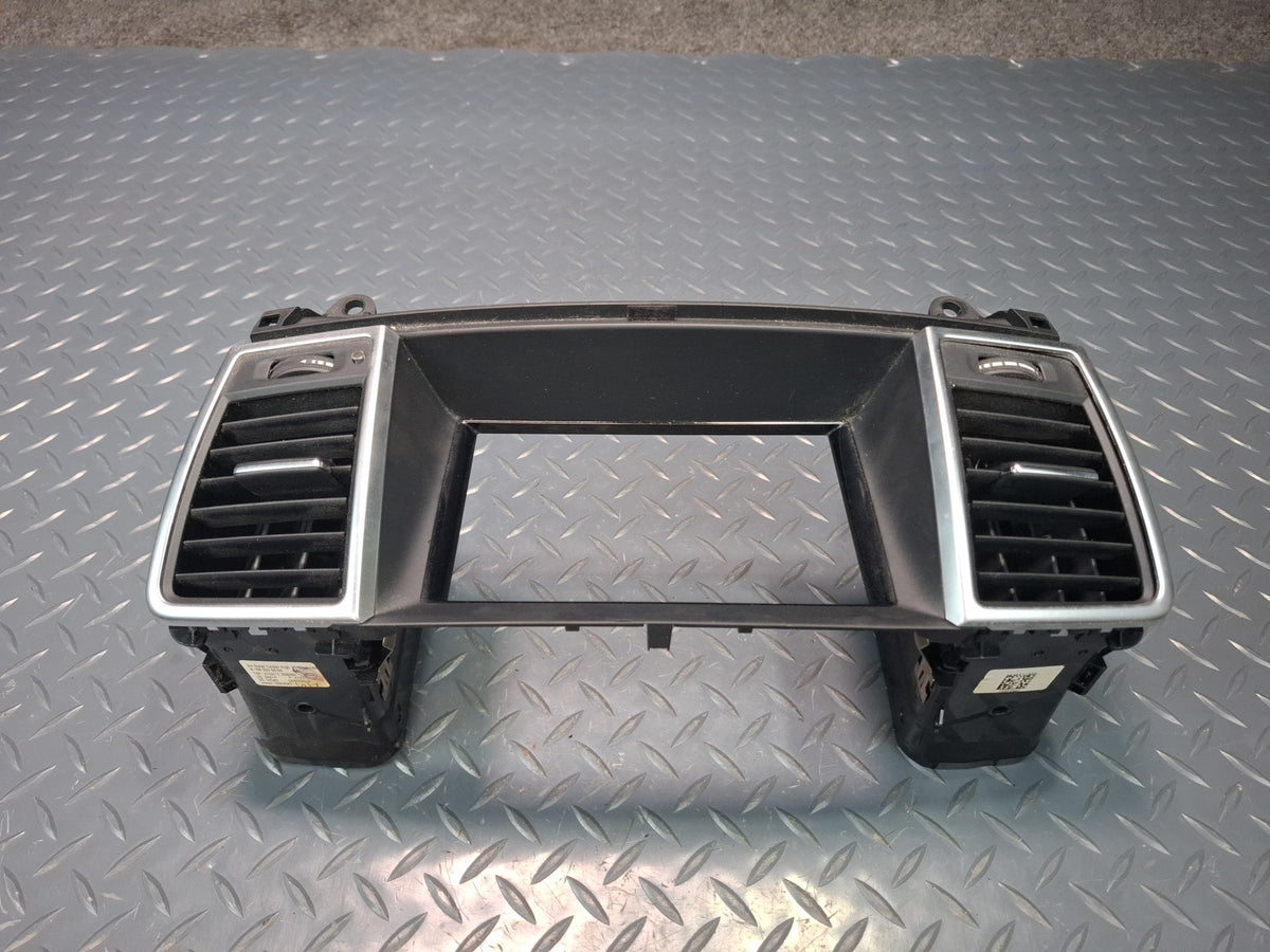 2012-2015 Mercedes W166 Ml-class Dash Front Center Display Bezel W/ Air Vent