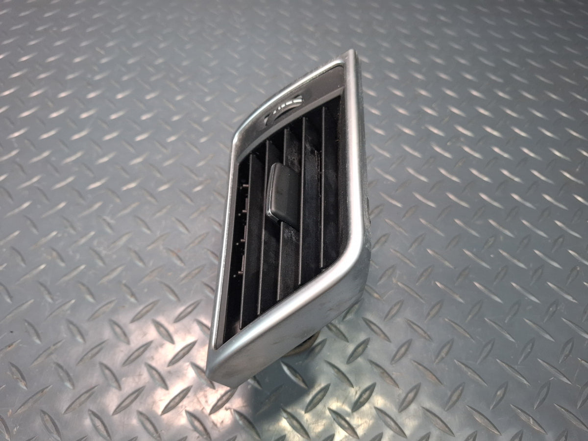 2012-2015 Mercedes W166 Ml-class Dash Front Left Side A/C Air Vent Grille