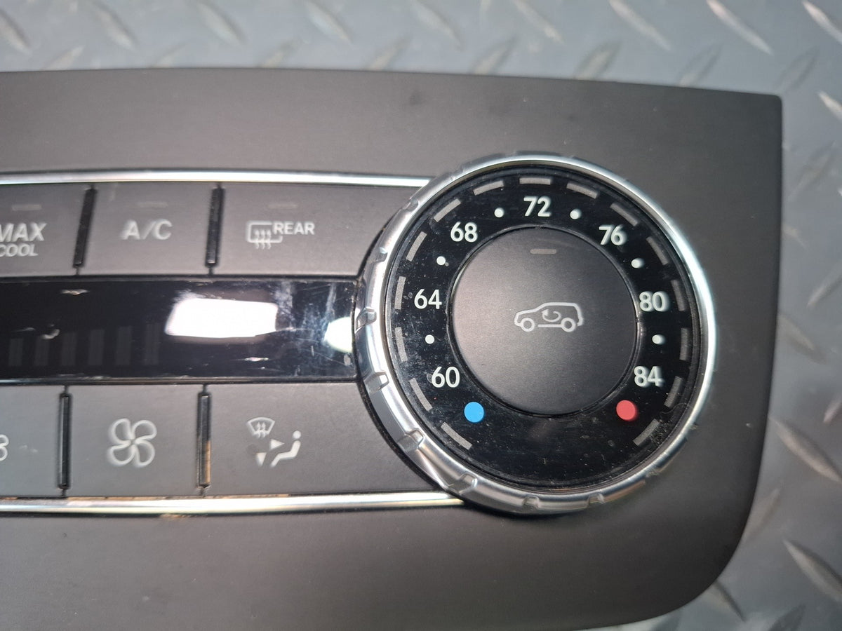 2012-2015 Mercedes W166 Ml-class Front A/C Heater Climate Control Switch Panel