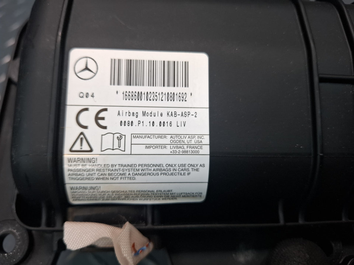 12-18 MERCEDES W166 ML GL GLE GLS FRONT LEFT DRIVER SIDE UNDER DASH KNEE SRS AIRBAG 1668600102 OEM