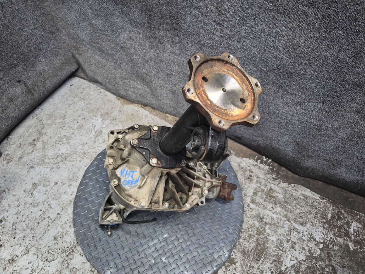 2003-2007 Hummer H2 4WD 4x4 Front Differential Carrier 4.10 Ratio