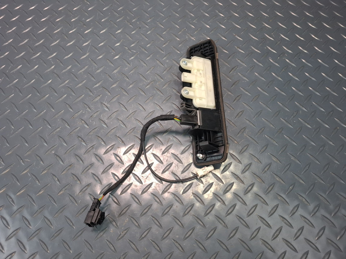 2012-2015 Mercedes W166 Ml-class Rear Trunk Lid Open Release Handle w Camera