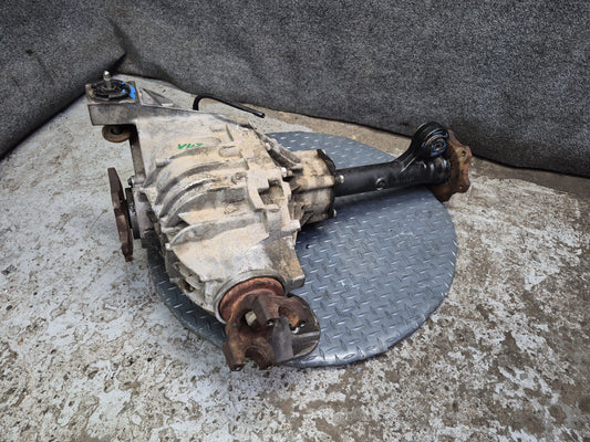 2003-2007 Hummer H2 4WD 4x4 Front Differential Carrier 4.10 Ratio