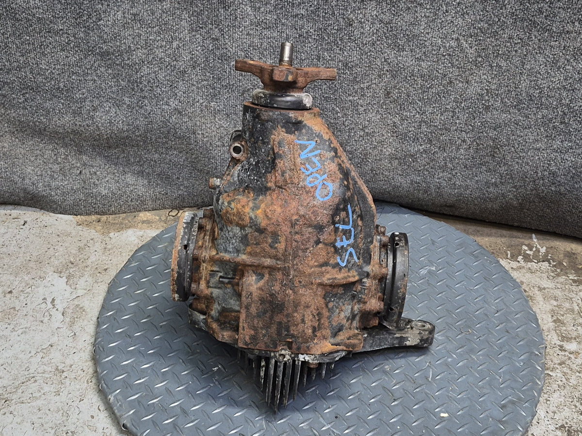 96-98 Mercedes R129 SL500 Rear Axle Differential Carrier 2.65 Ratio 76k Miles