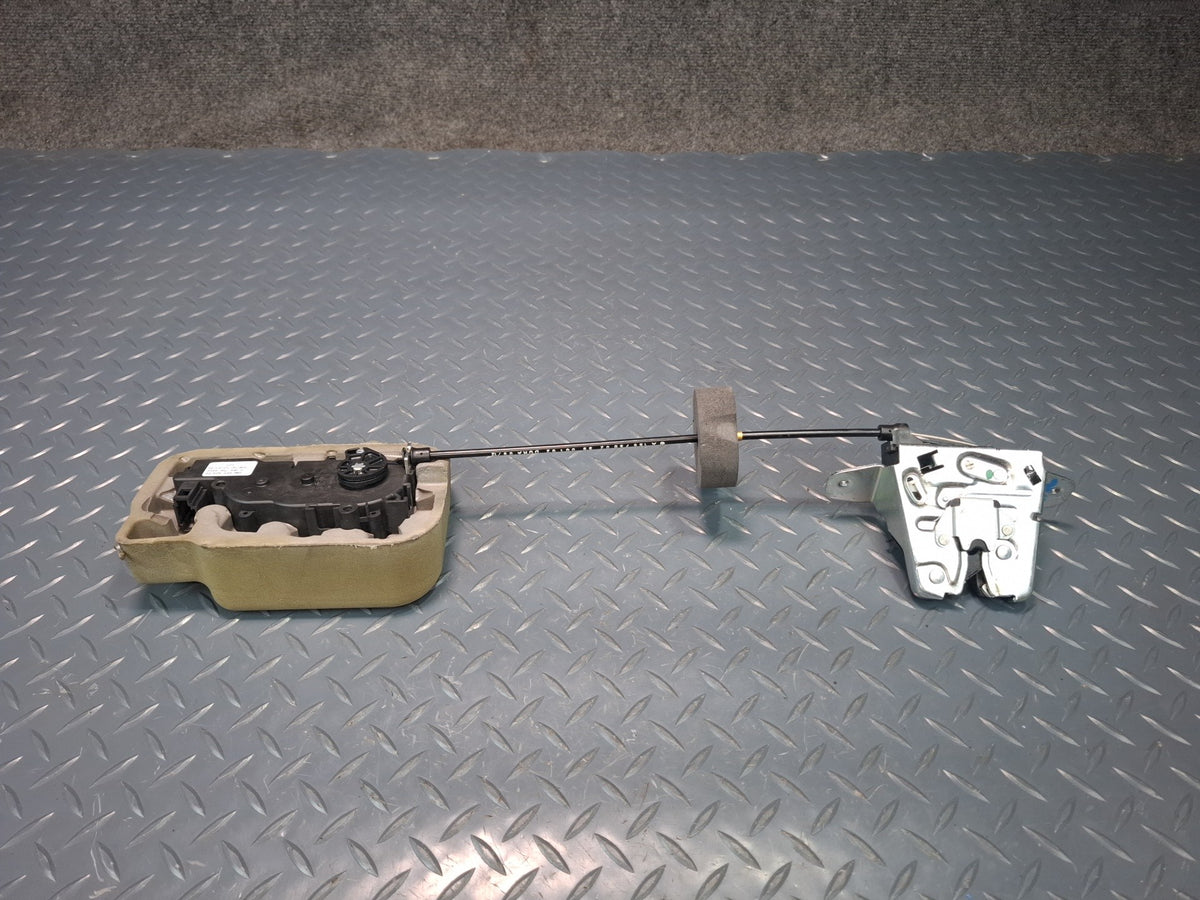 2012-2015 Mercedes W166 Ml-class Rear Trunk Tailgate Lock Latch w Actuator
