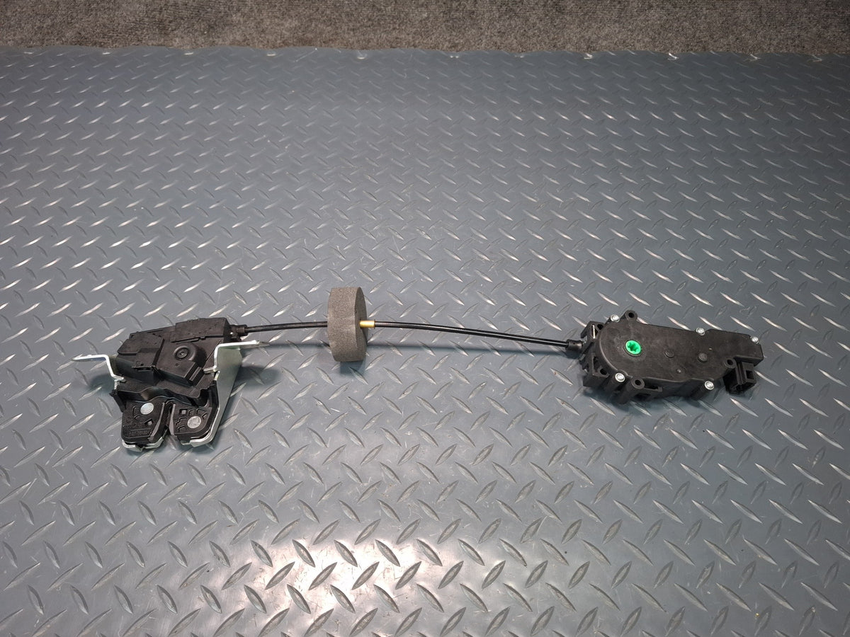 2012-2015 Mercedes W166 Ml-class Rear Trunk Tailgate Lock Latch w Actuator