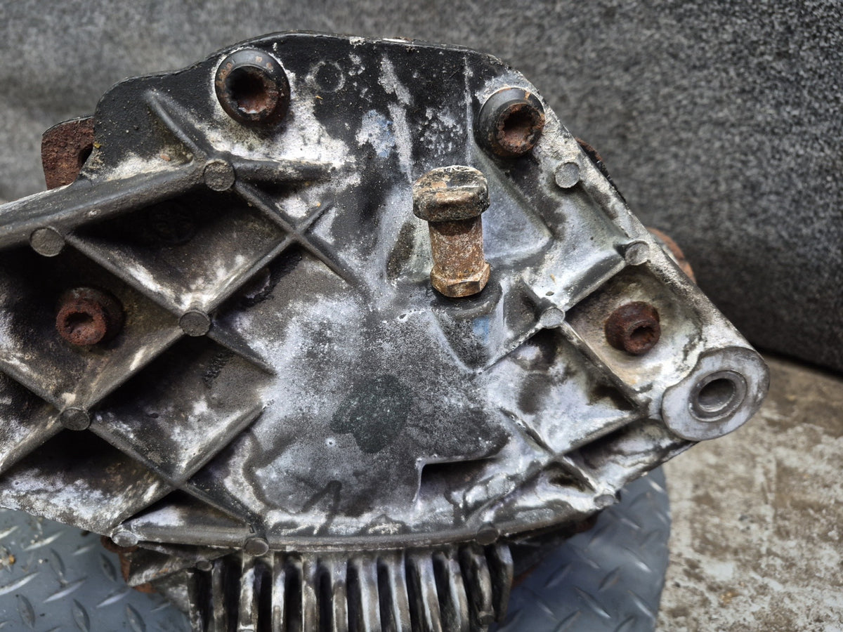 96-98 Mercedes R129 SL500 Rear Axle Differential Carrier 2.65 Ratio 76k Miles