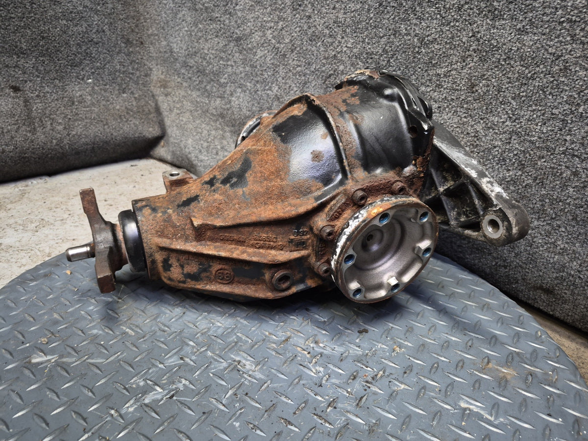 96-98 Mercedes R129 SL500 Rear Axle Differential Carrier 2.65 Ratio 76k Miles