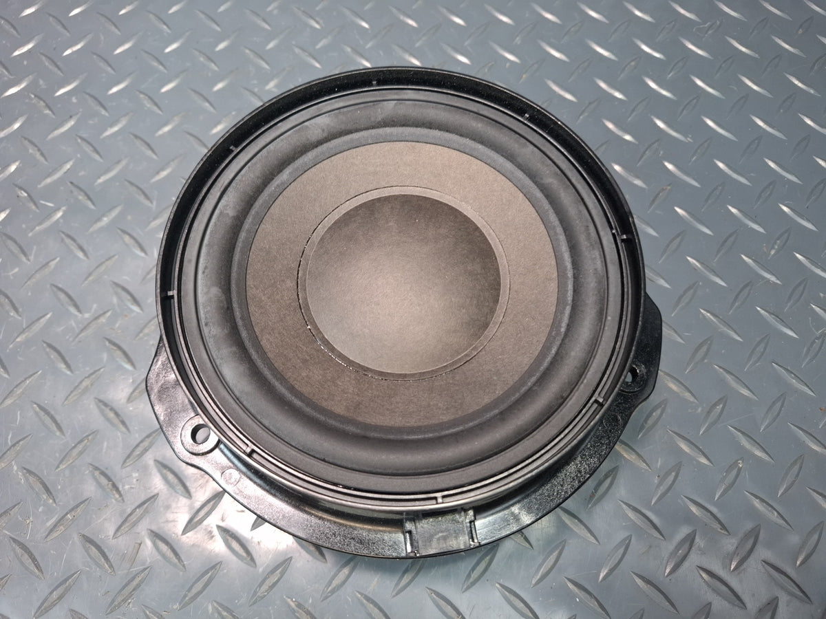 2012-2015 Mercedes W166 ML Set of 2 Front Left & Right LOGIC7 Speaker 1668202002