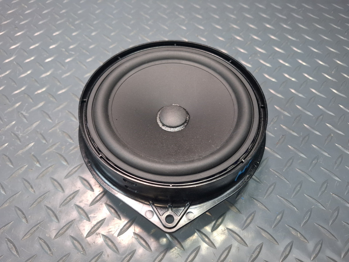 2012-2015 Mercedes W166 ML Set of 2 Rear Door LOGIC7 Speaker 1668202102