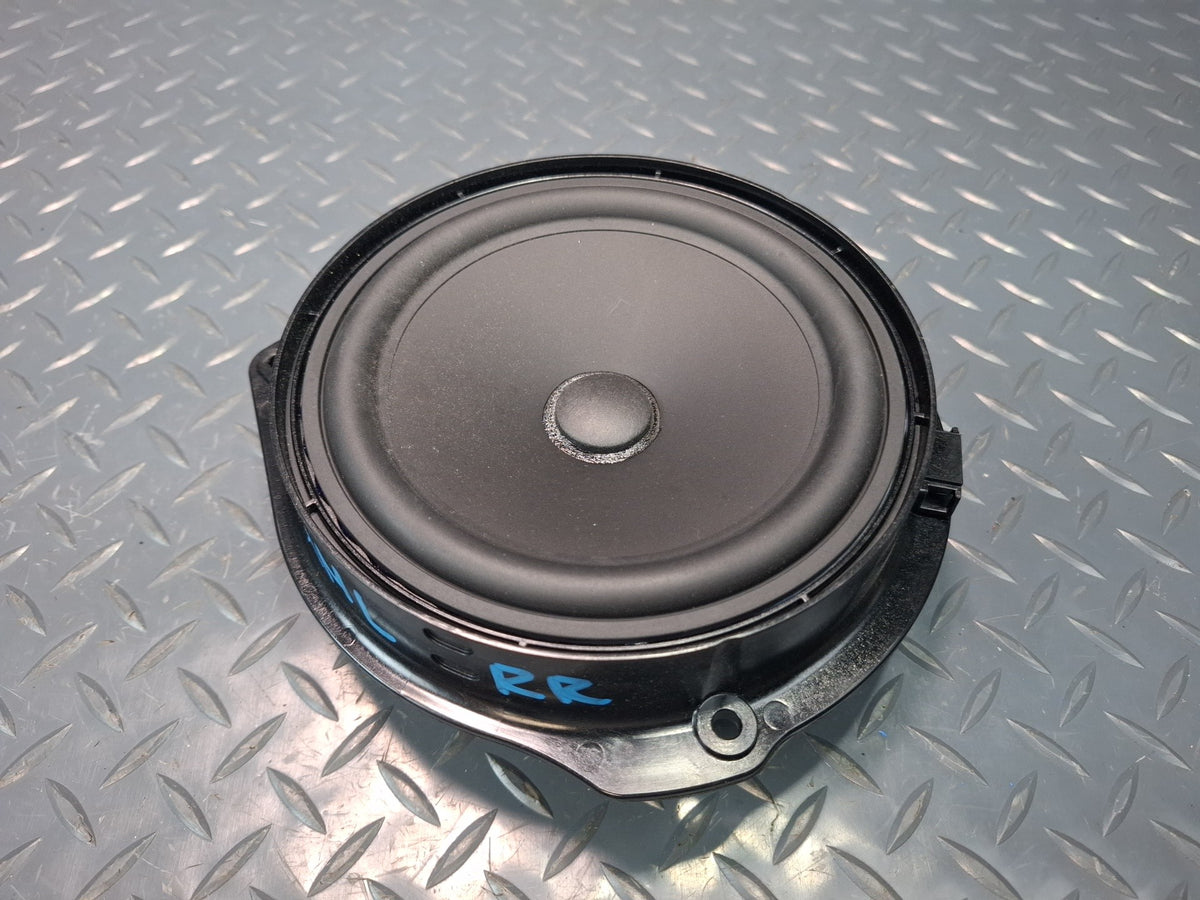 2012-2015 Mercedes W166 ML Set of 2 Rear Door LOGIC7 Speaker 1668202102