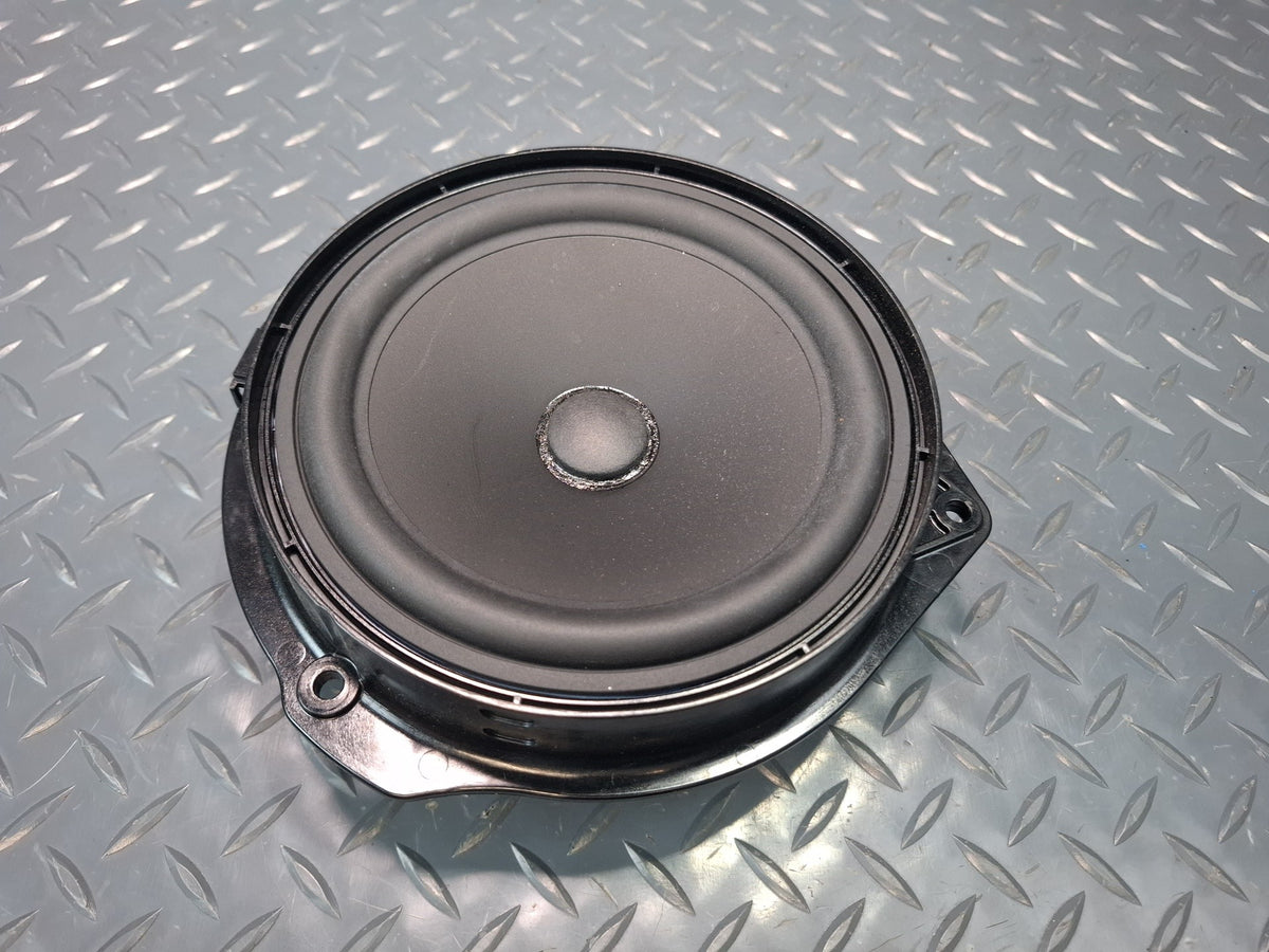 2012-2015 Mercedes W166 ML Set of 2 Rear Door LOGIC7 Speaker 1668202102