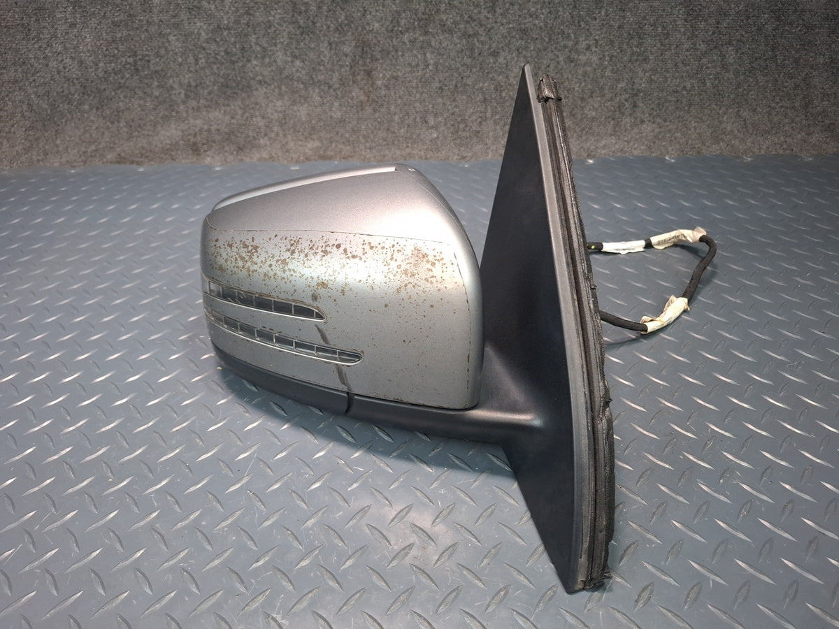 12-15 Mercedes W166 Right Door Heated Side View Mirror W/ Blind Spot Damaged