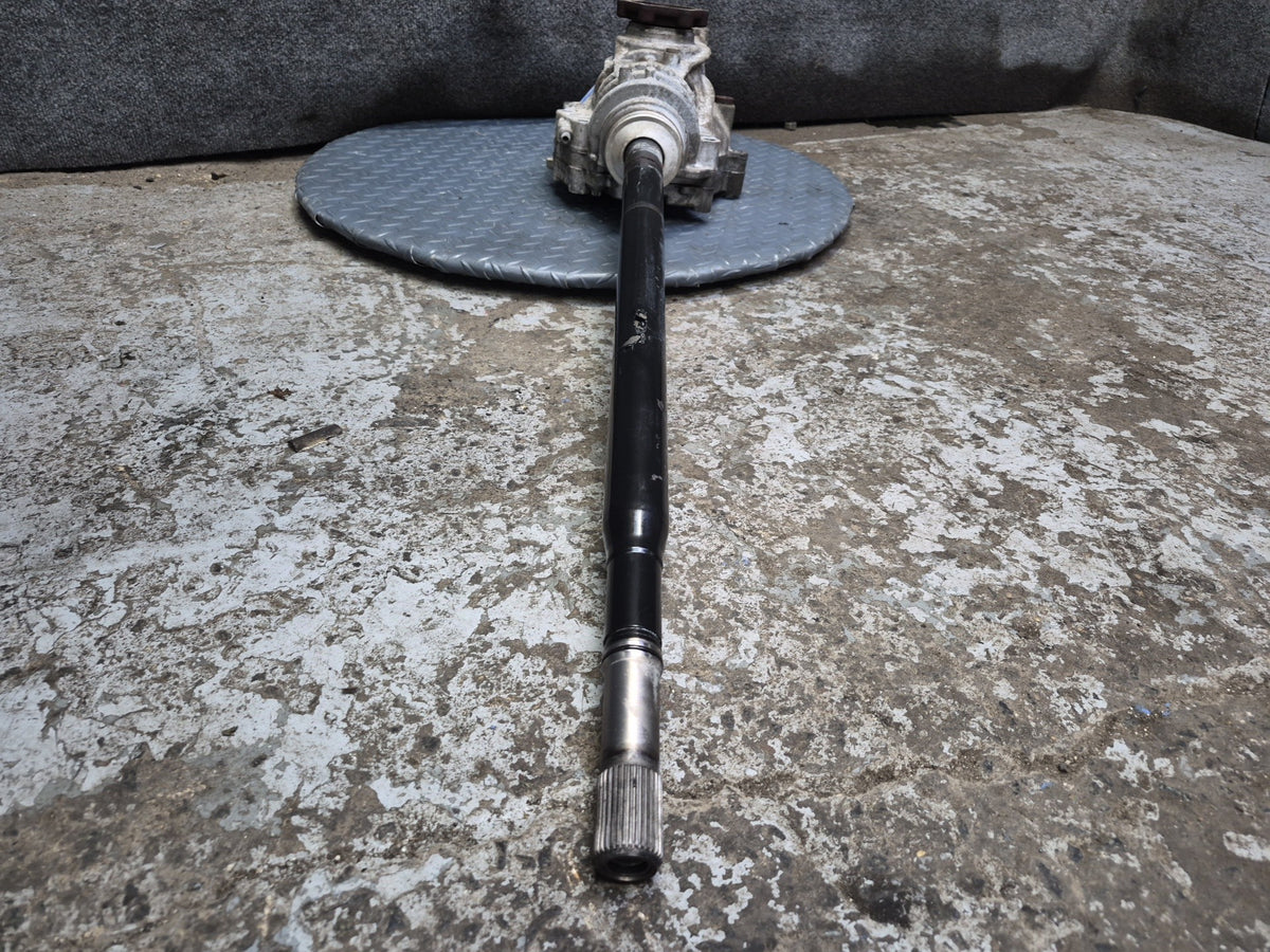 2011-2016 Porsche Panamera 4 970 3.6L Front Differential Axle Carrier 3.90 Ratio