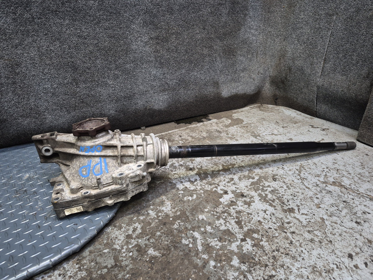 2011-2016 Porsche Panamera 4 970 3.6L Front Differential Axle Carrier 3.90 Ratio