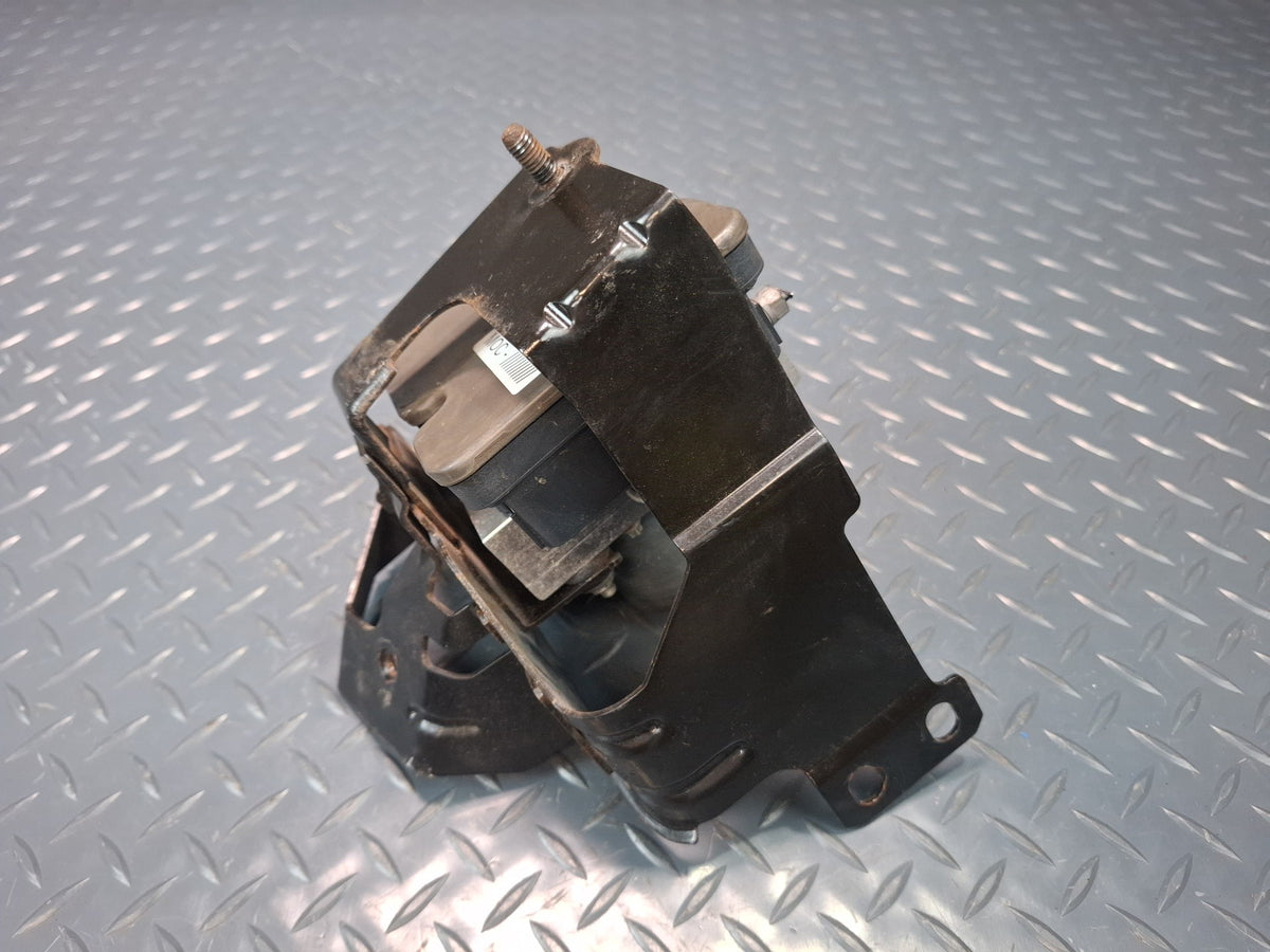 2017-2020 Maserati Levante M161 Anti Lock Brake ABS Pump Module 6701066150
