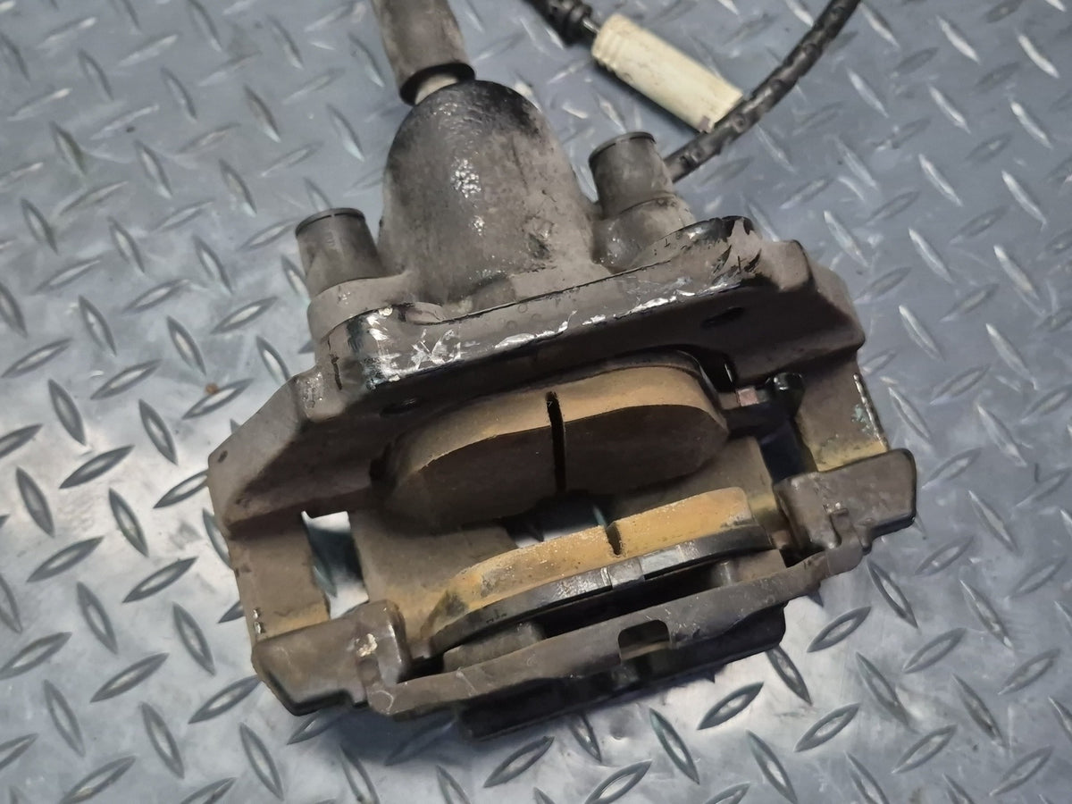 2008-2011 BMW E90 E92 E93 M3 Rear Left & Right Brake Caliper Set of 2