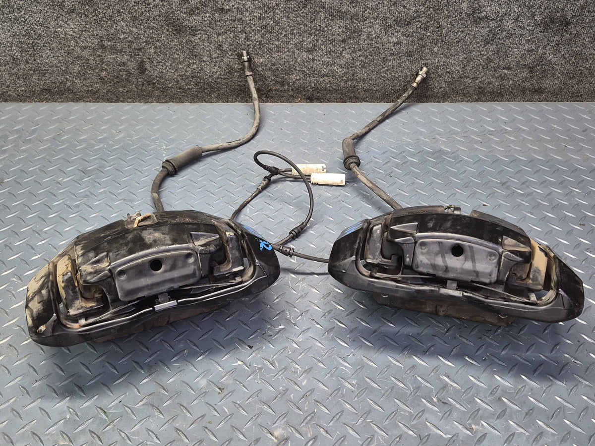2008-2011 BMW E90 E92 E93 M3 Front Left & Right Brake Caliper Set of 2