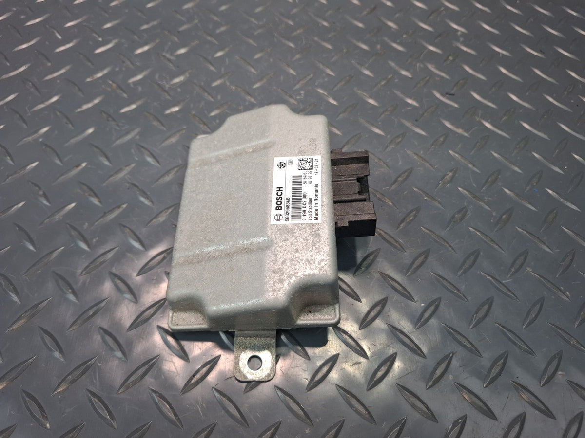 2017-2020 Maserati Levante M161 Voltage Inverter Stabilizer Control Module