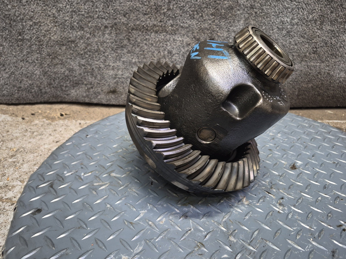 2006-2007 Hummer H2 Rear Differential 4.10 Ratio Ring & Pinion Gear Set