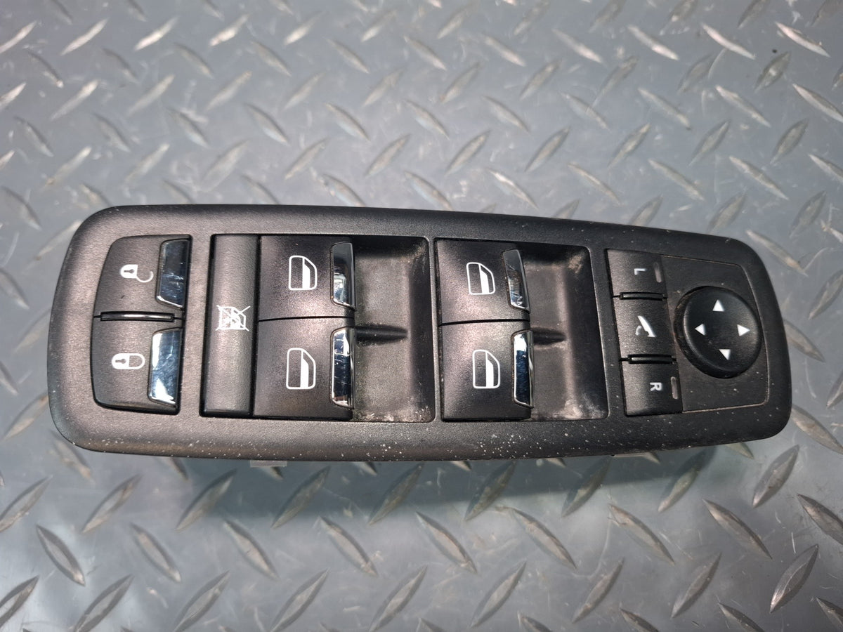 2017-2020 Maserati Levante M161 Front Left Door Master Power Winow Switch