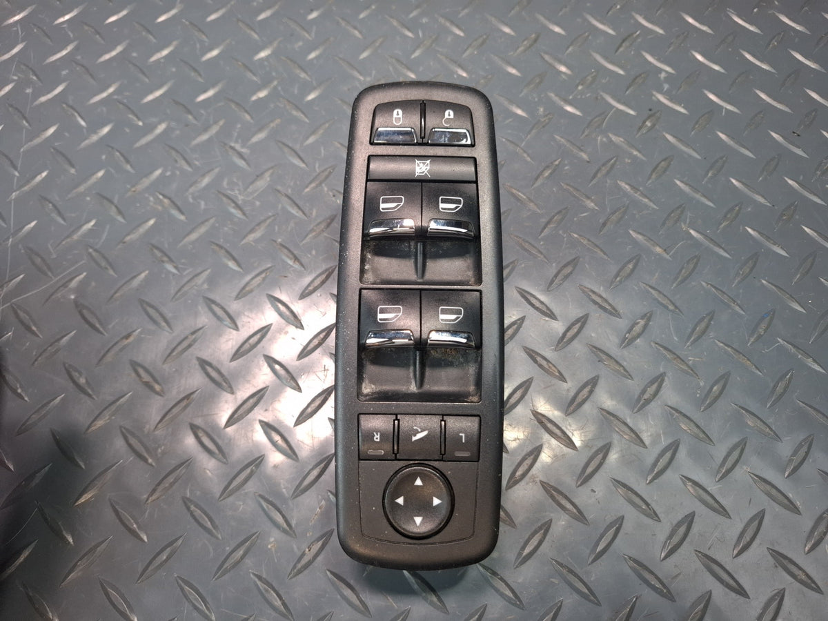 2017-2020 Maserati Levante M161 Front Left Door Master Power Winow Switch