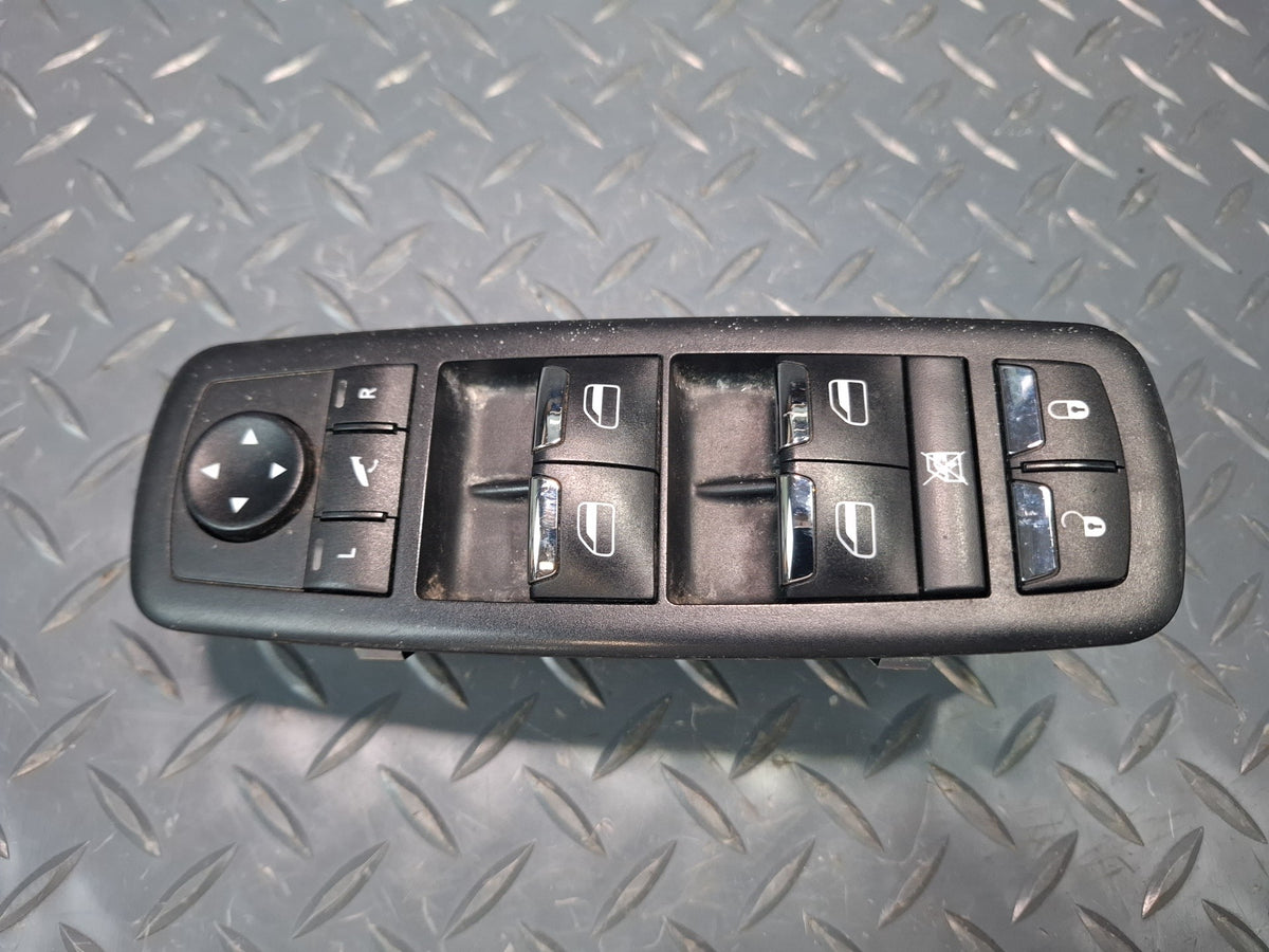 2017-2020 Maserati Levante M161 Front Left Door Master Power Winow Switch