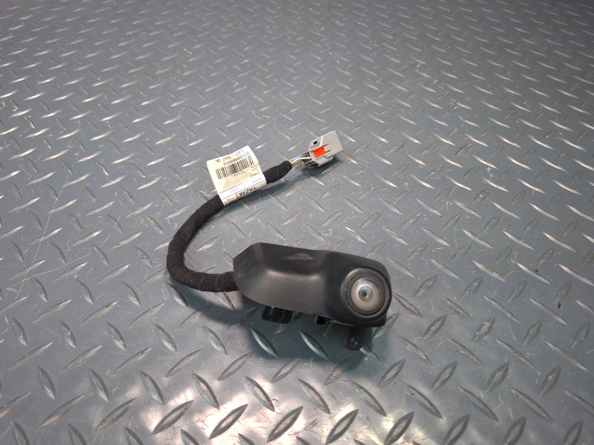 2017-2020 Maserati Levante M161 Rear View Back UP Reverse Camera