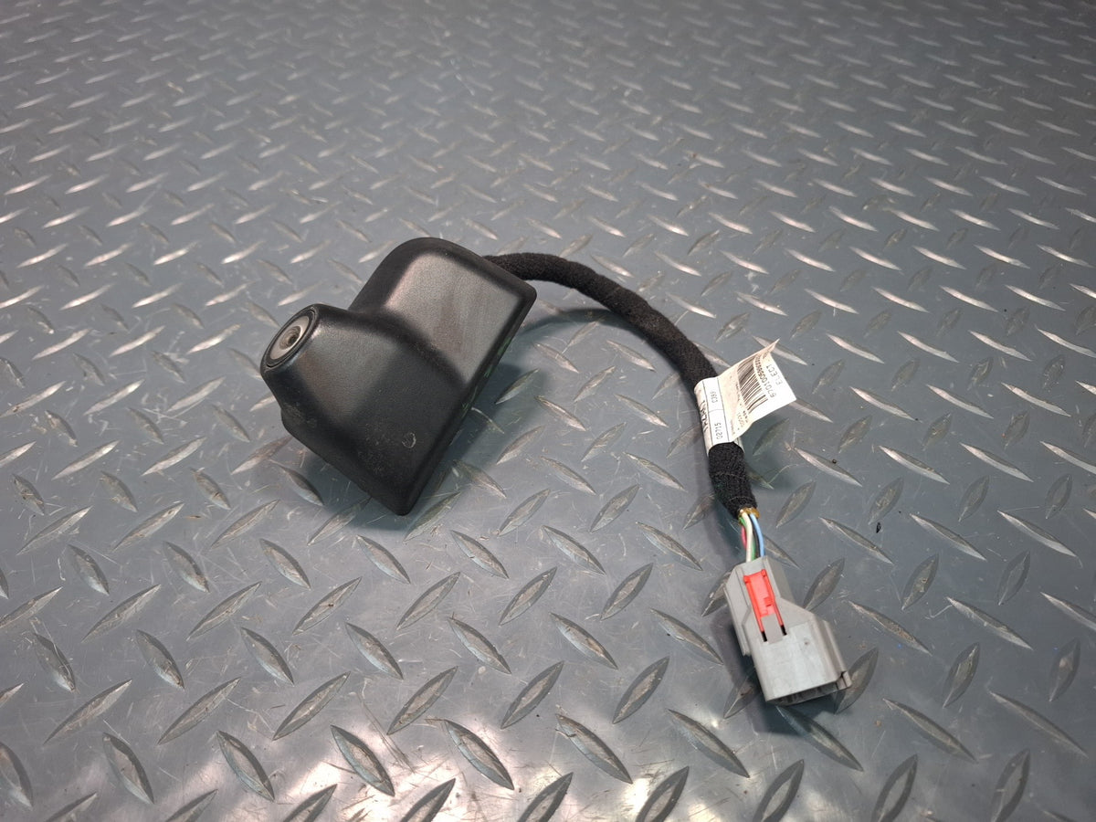 2017-2020 Maserati Levante M161 Rear View Back UP Reverse Camera