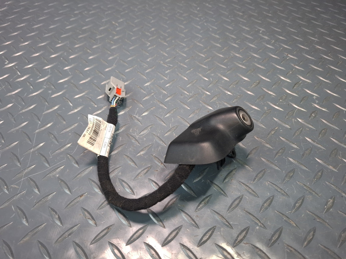 2017-2020 Maserati Levante M161 Rear View Back UP Reverse Camera