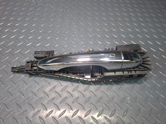 2017-2020 Maserati Levante M161 Rear Right Door Exterior Handle w Keyless Entry