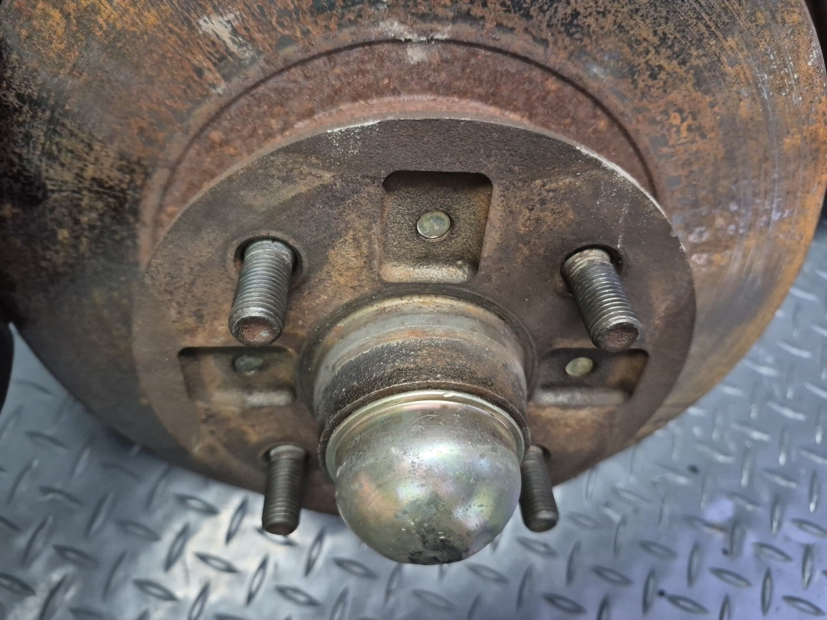 84-88 Toyota Cressida MX73 Front Right Spindle Knuckle Wheel Hub Strut Rotor OEM