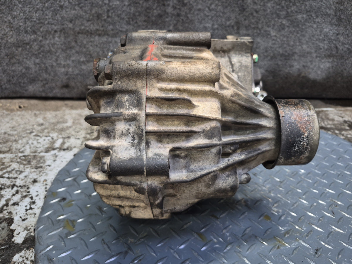 94-95 Toyota Hiace KZH106W 1KZ-TE 4WD A/T A340F Transfer Case Assembly OEM