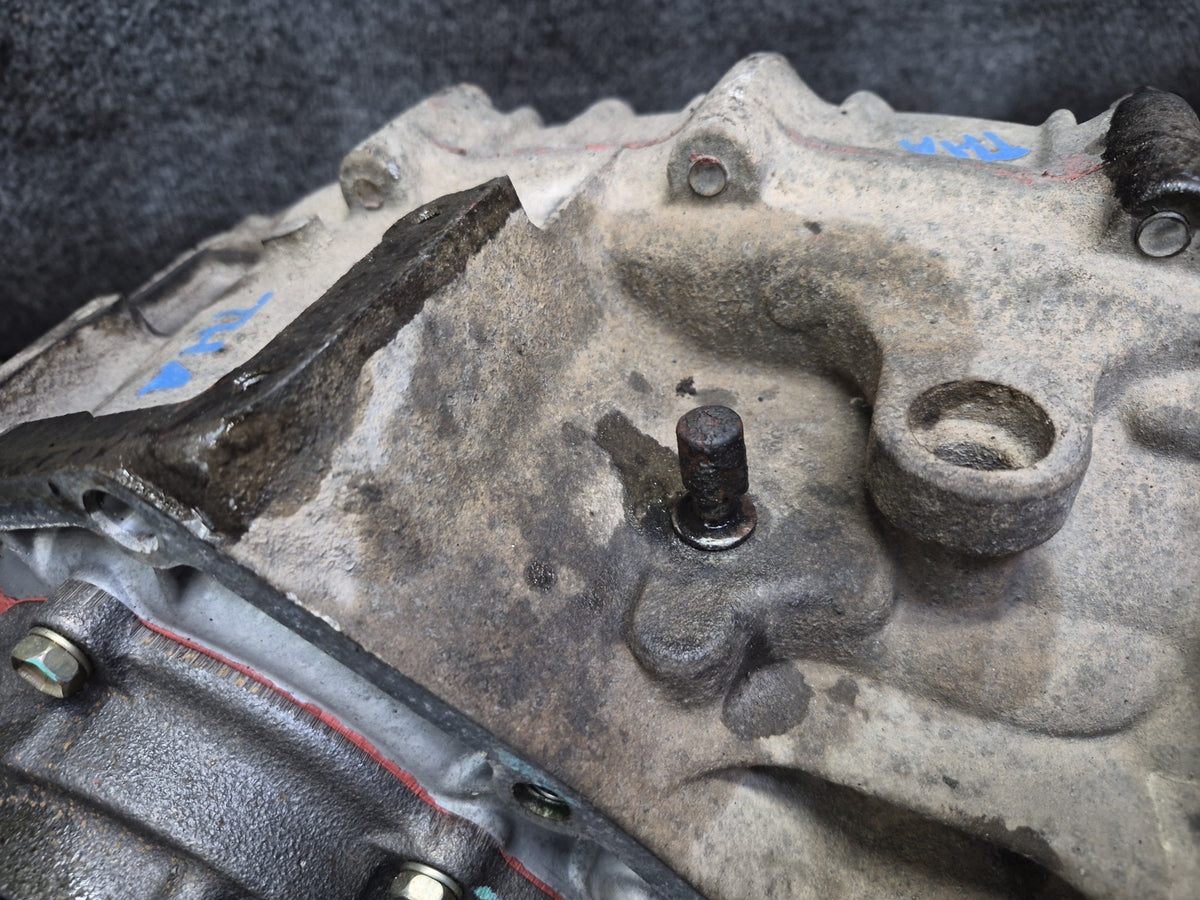 94-95 Toyota Hiace KZH106W 1KZ-TE 4WD A/T A340F Transfer Case Assembly OEM