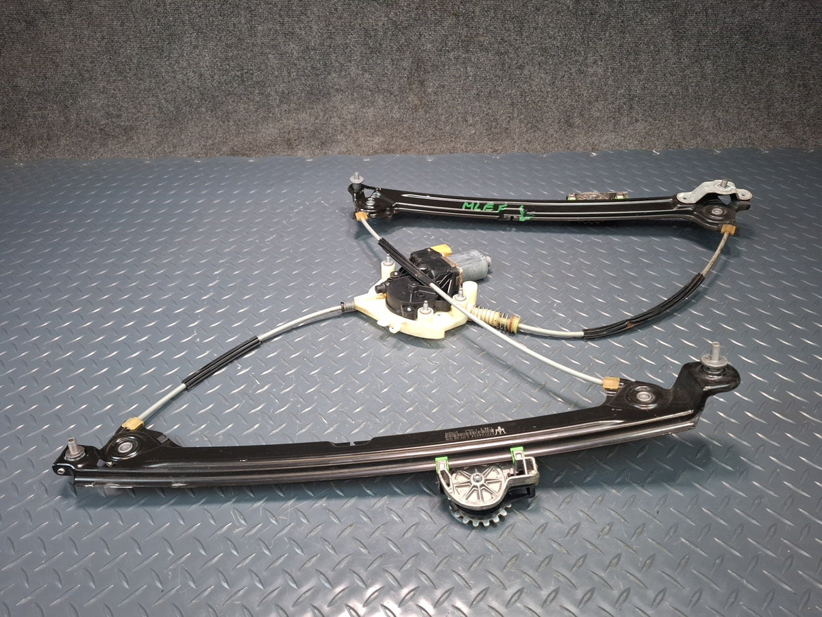 2017-2020 Maserati Levante M161 Front Left Door Window Regulator w Motor