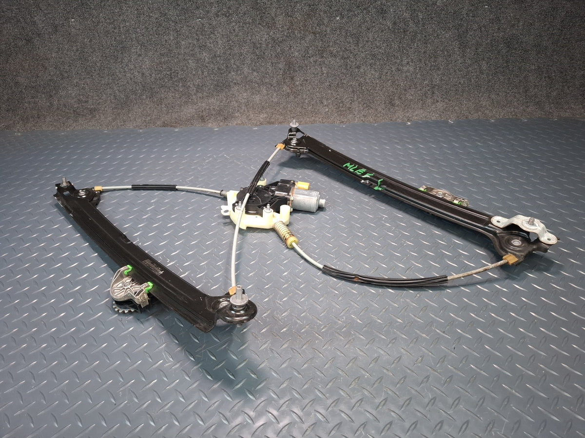 2017-2020 Maserati Levante M161 Front Left Door Window Regulator w Motor
