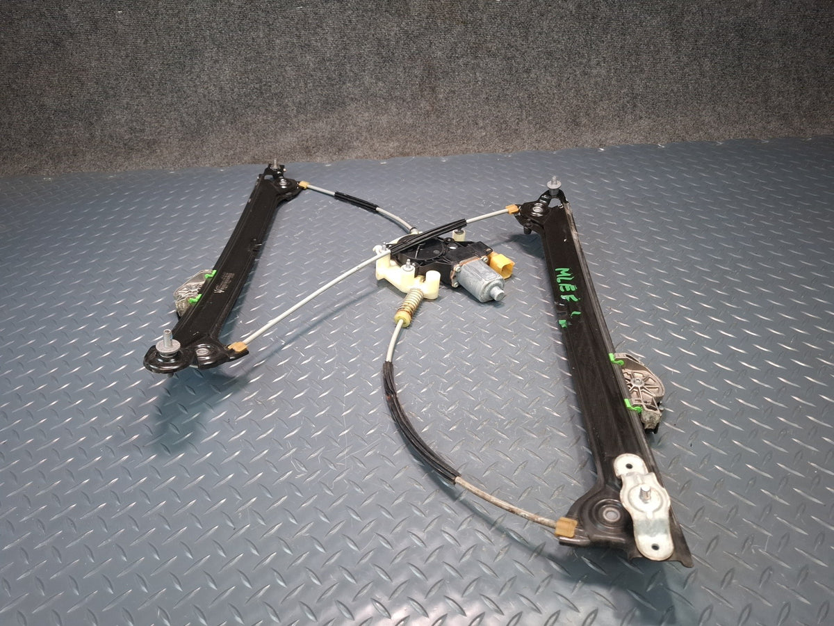 2017-2020 Maserati Levante M161 Front Left Door Window Regulator w Motor