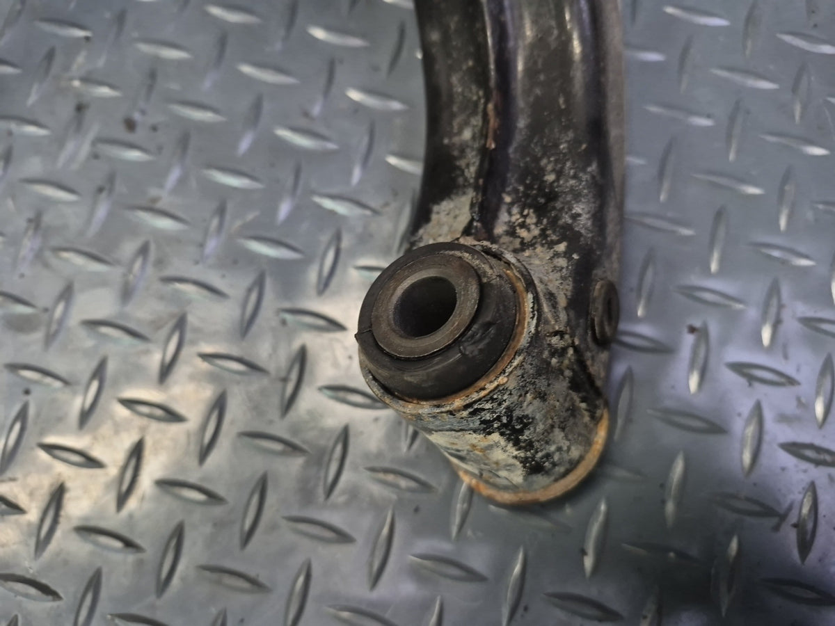 84-88 Toyota Cressida MX73 Rear Left Trailing Arm Wheel Hub Spindle Knuckle OEM