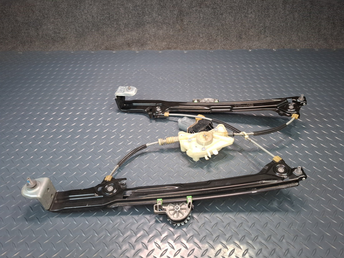 2017-2020 Maserati Levante M161 Rear Left Door Window Regulator w Motor OEM