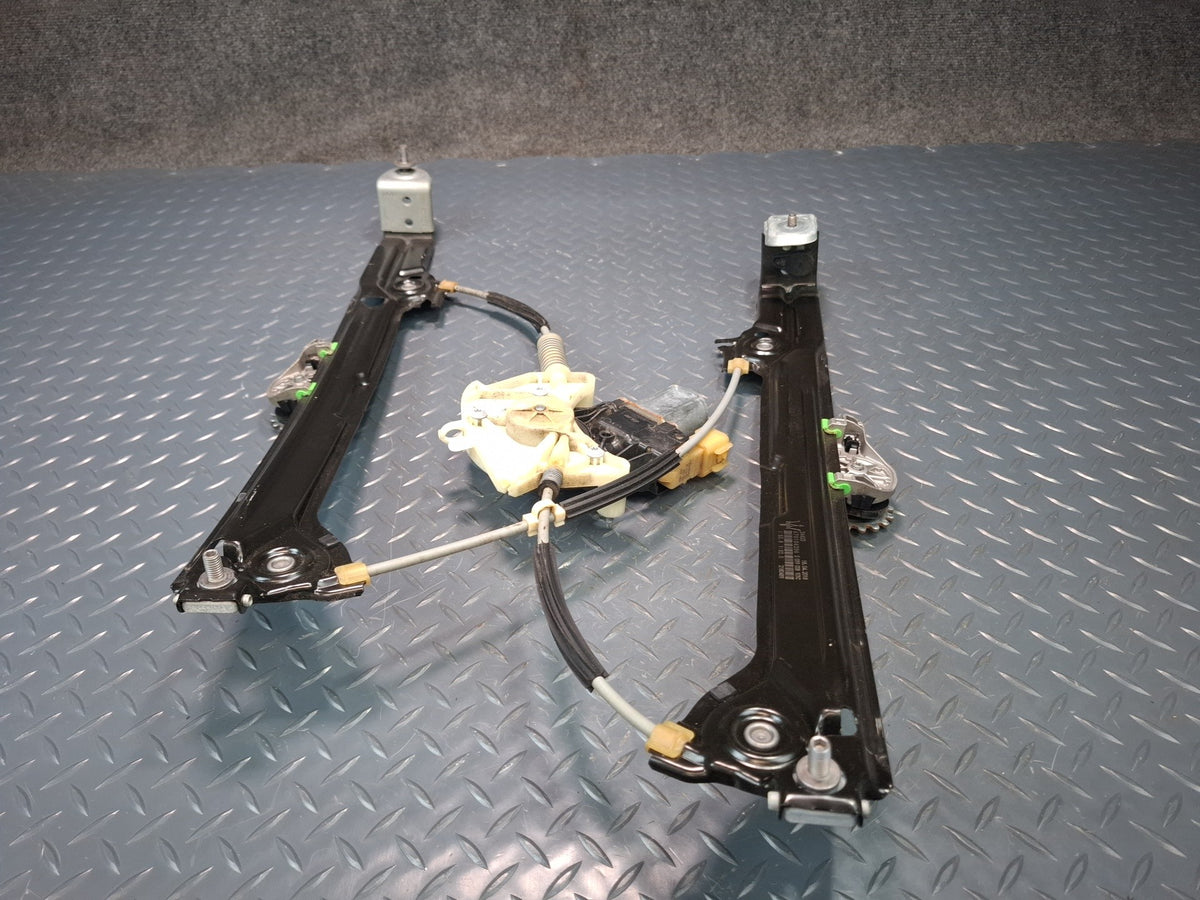 2017-2020 Maserati Levante M161 Rear Left Door Window Regulator w Motor OEM