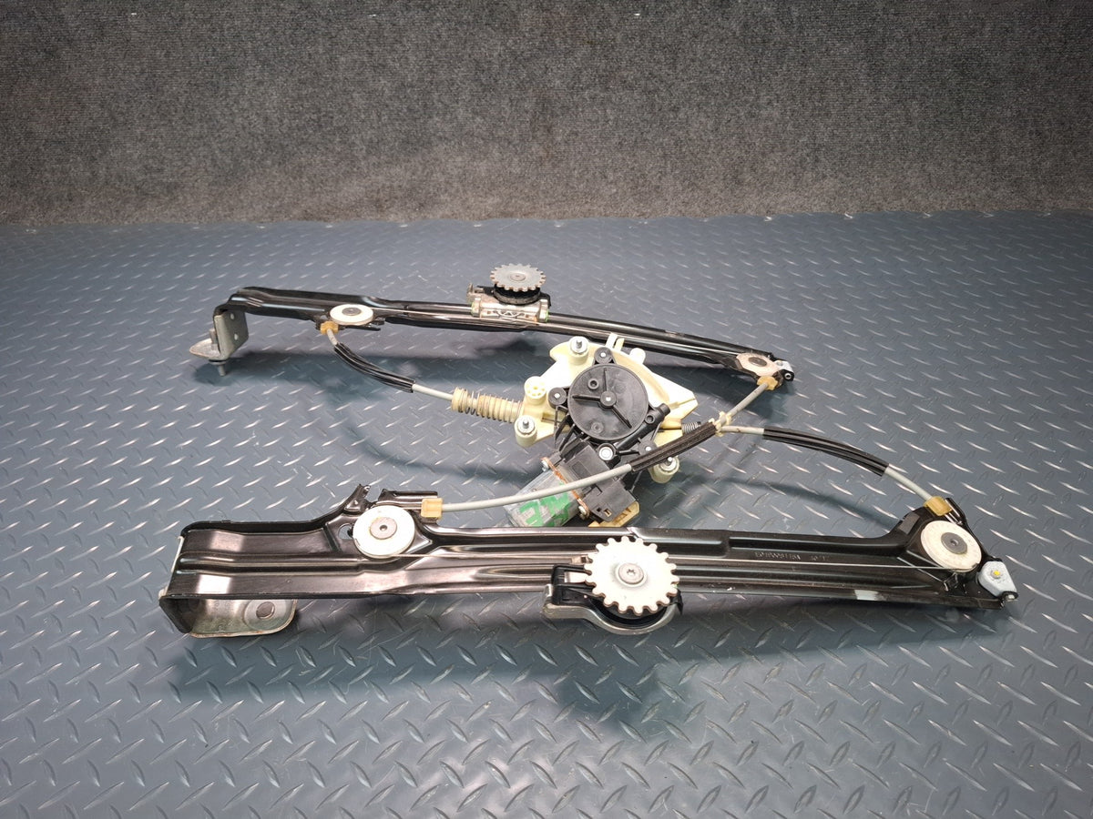 2017-2020 Maserati Levante M161 Rear Left Door Window Regulator w Motor OEM