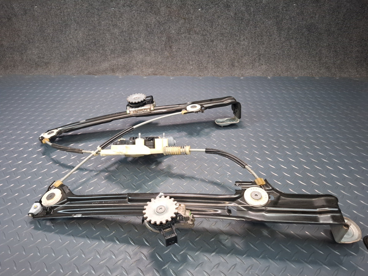 2017-2020 Maserati Levante M161 Rear Left Door Window Regulator w Motor OEM