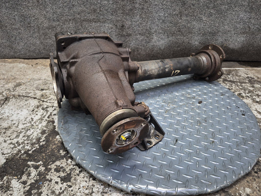 93-95 Toyota Hiace KZH106 4WD 1KZ A/T Front Differential Carrier 4.10 Ratio OEM