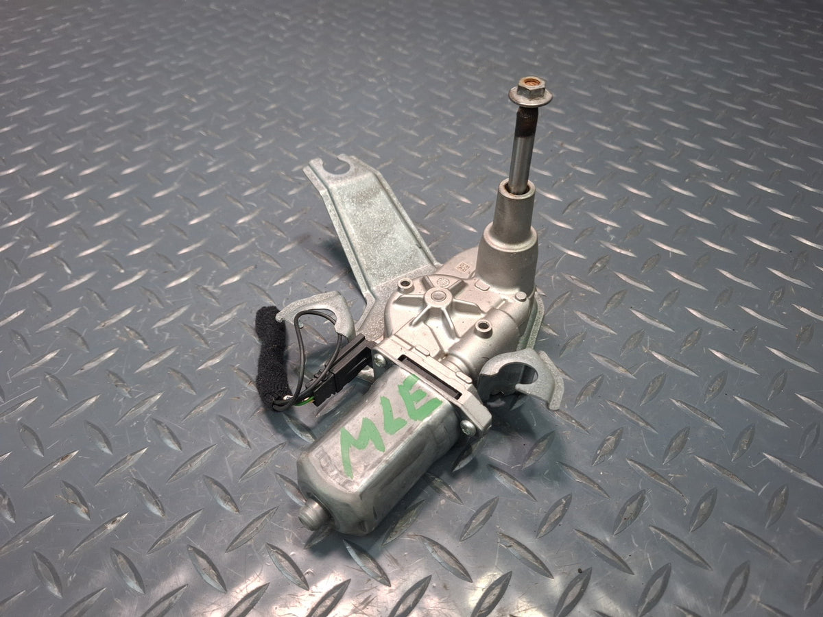 2017-2020 Maserati Levante M161 Rear Trunk Lid Tailgate Wiper Motor