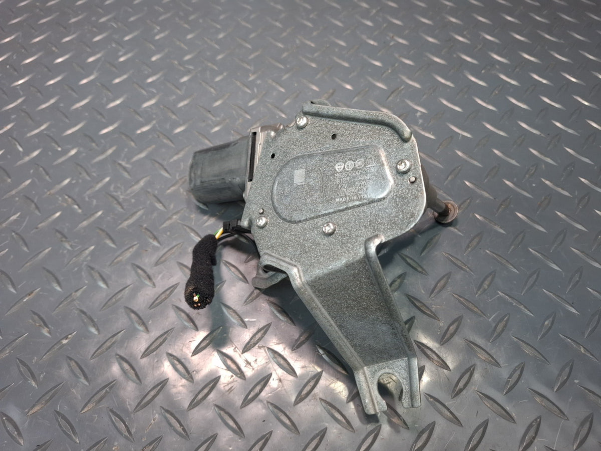 2017-2020 Maserati Levante M161 Rear Trunk Lid Tailgate Wiper Motor