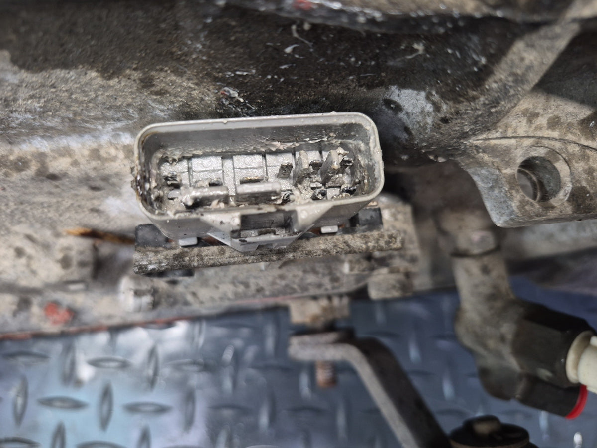93-96 Toyota Hiace KZH106W 1KZ-TE 4WD A340F A/T Automatic Transmission OEM