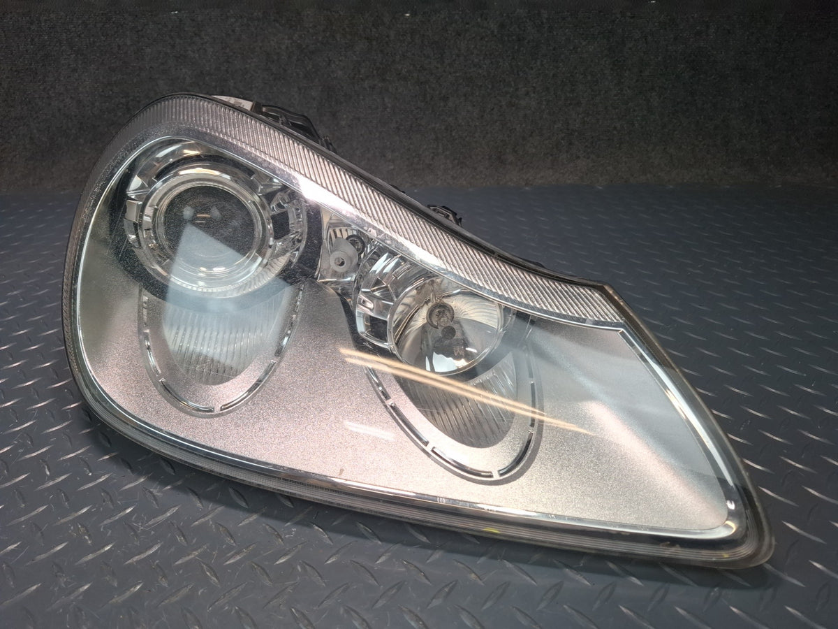 2008-2010 Porsche Cayenne 957 Front Right AFS Xenon HID Headlight Lamp Damaged