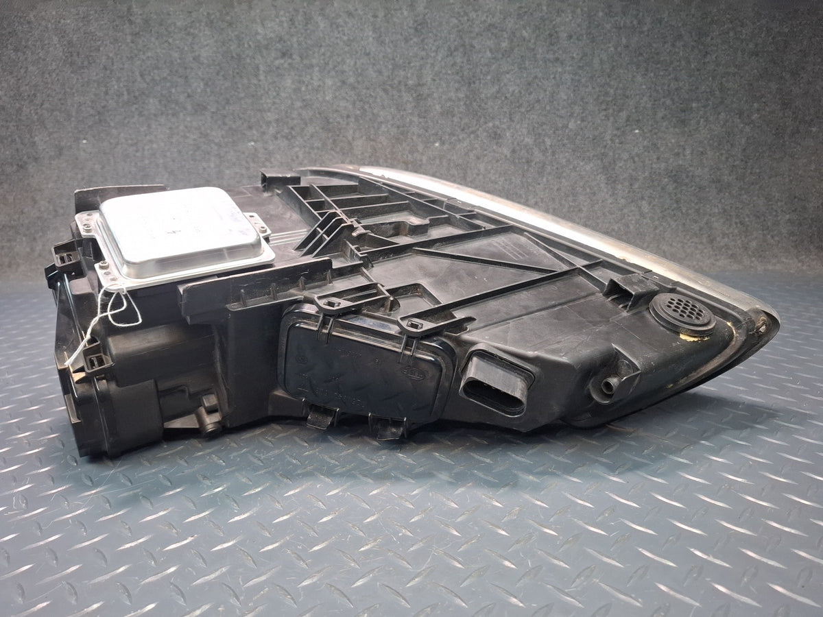 2008-2010 Porsche Cayenne 957 Front Right AFS Xenon HID Headlight Lamp Damaged